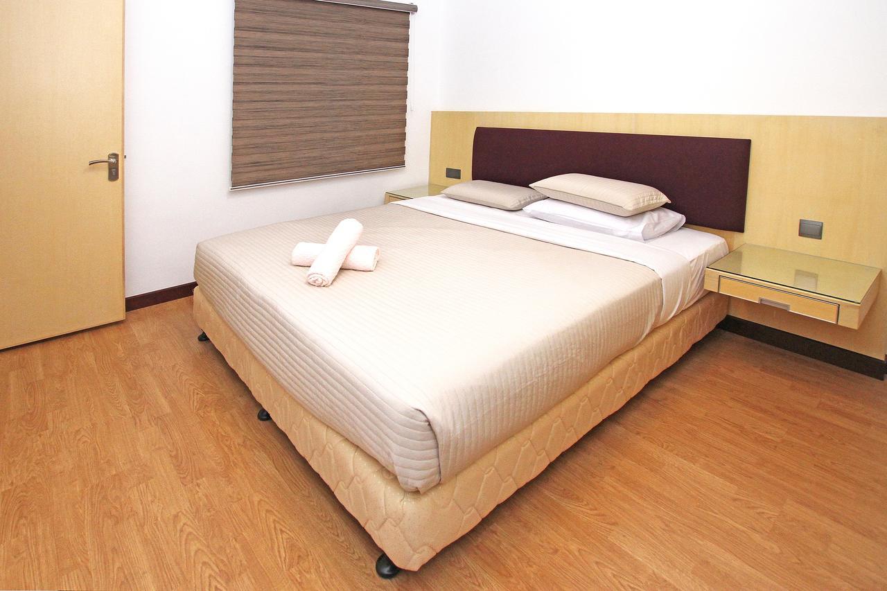 Bernard Holiday Home @ Imperial Suites Kuching Buitenkant foto